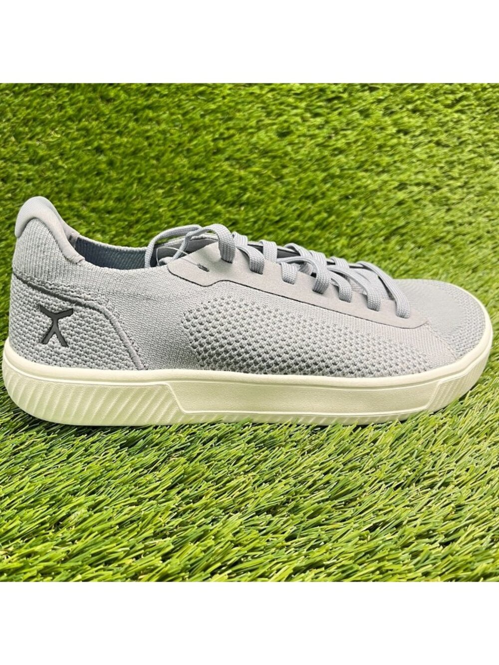Flux Footwear Adapt Trainer Gray Mens Size 8 Womens Size 9.5 Athletic Knit Shoes